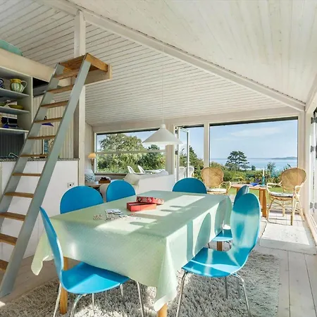 1579-hundested-sograesvej-18 Hundested