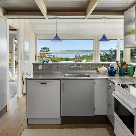 1579-hundested-sograesvej-18 * Hundested