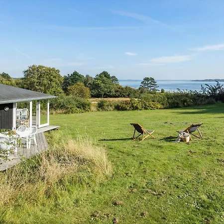 1579-hundested-sograesvej-18 * Hundested